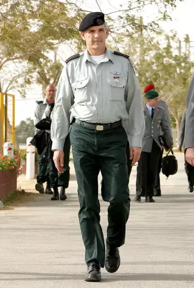 אלוף פיקוד מרכז מנסה להרגיע את מועצת יש"ע