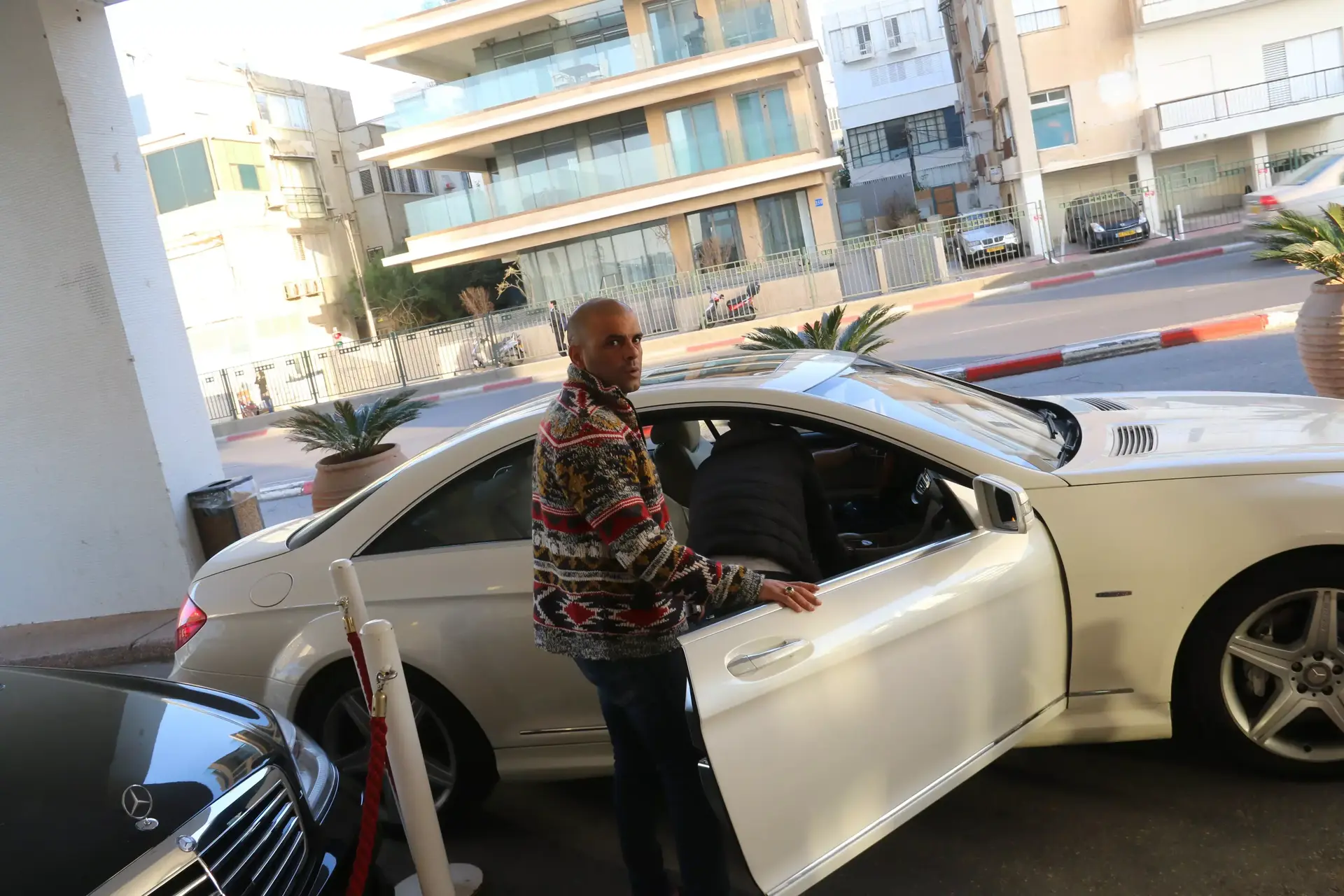 אייל גולן מאיים לתבוע את סגן שר החינוך ש"הסית"