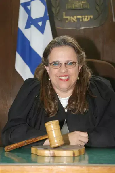דוח על הפרקליטות: שנה בממוצע לסגירת תיק נגד חשודים