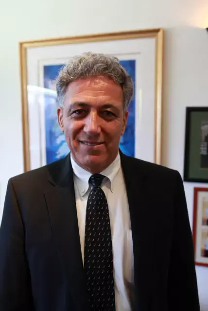 פארסת הבר-נוער: כישלון ידוע מראש?