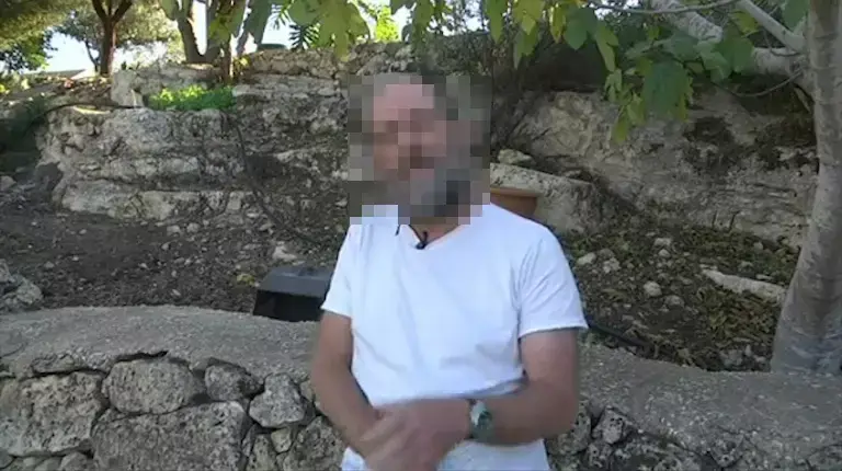 בניין בהרצליה פונה בעקבות חשד להדברה באמצעות חומר רעיל