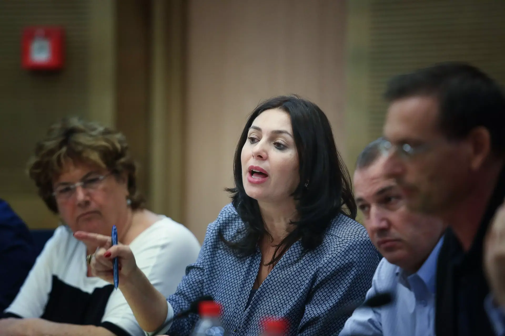 דיון בנושא האסירים: "שב"ס לא ערוך לשחרור"