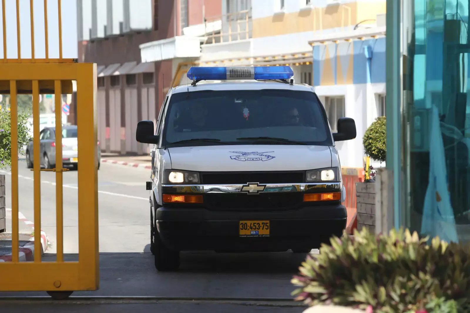 ביקורים ועוד ערוצי טלוויזיה: דרישות האסירים הביטחוניים