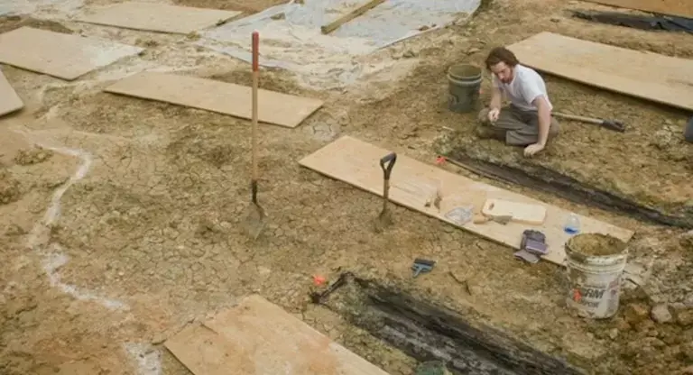 מתחת לאוניברסיטה: אלף גופות התגלו במיסיסיפי