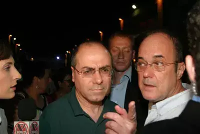 שר החוץ שלום: לא צריך לדחות את הבחירות עקב מצב שרון