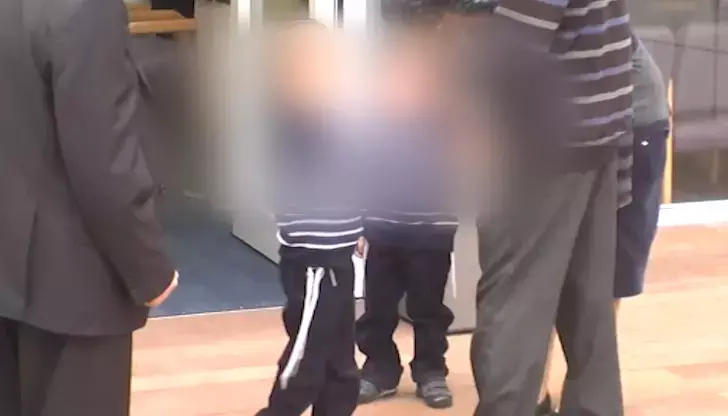 הילד מיכאל גרוס שהורעל בבירה חש ברע ואושפז שוב