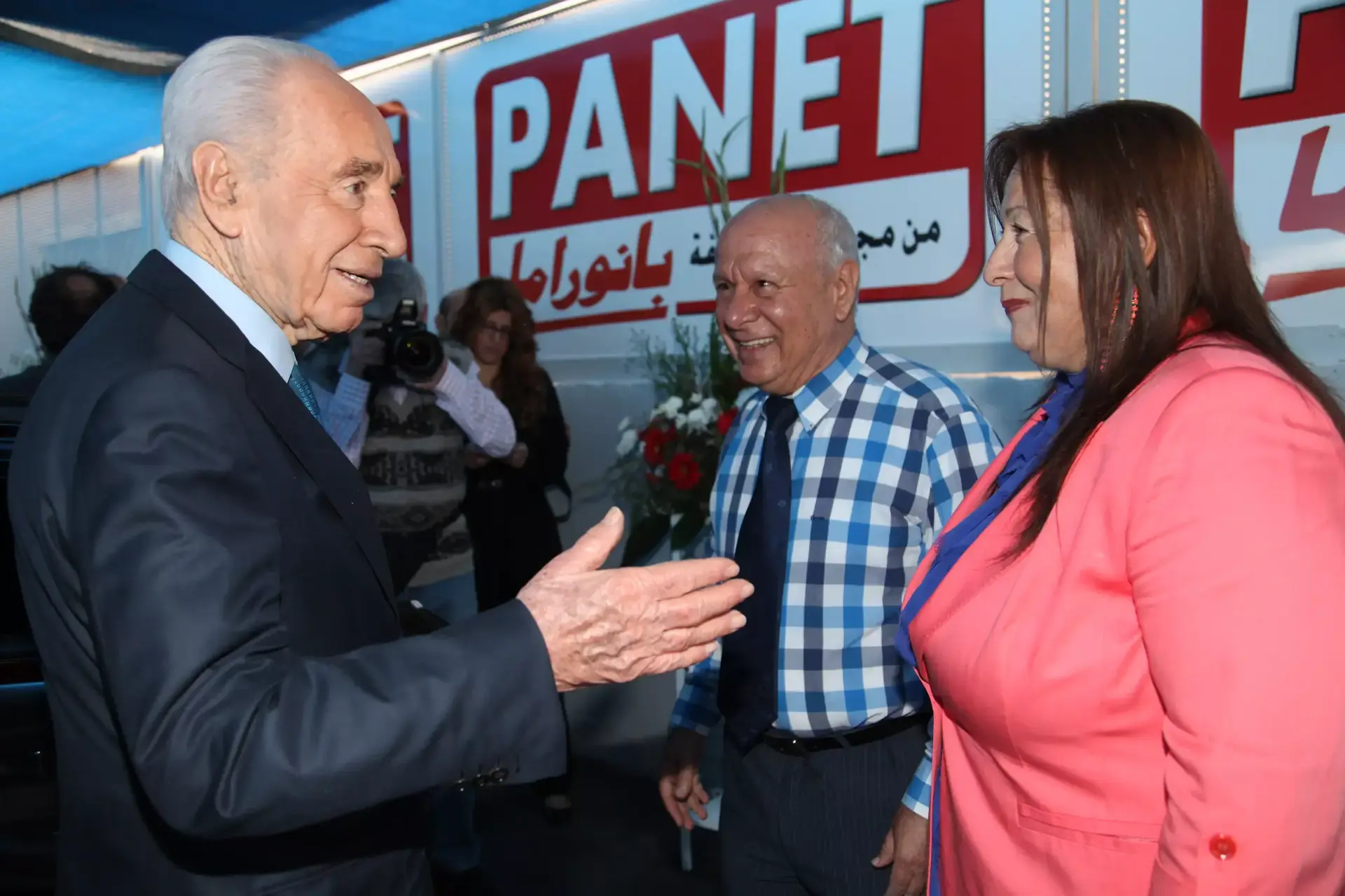 פרס לגולשים מאיראן: "אינכם אויב של ישראל"