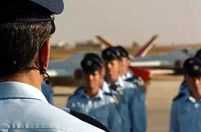 הוארך מעצרו של הטייס החשוד בקניית סם