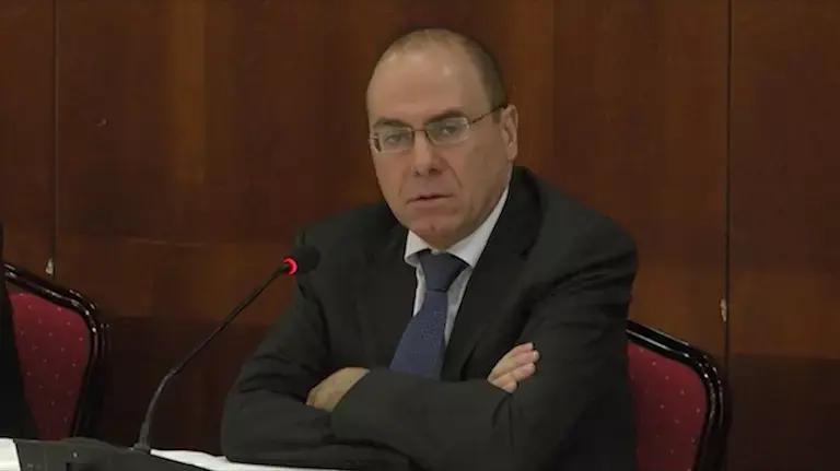 סגירת התיק נגד סילבן שלום תידחה בשל מידע חדש