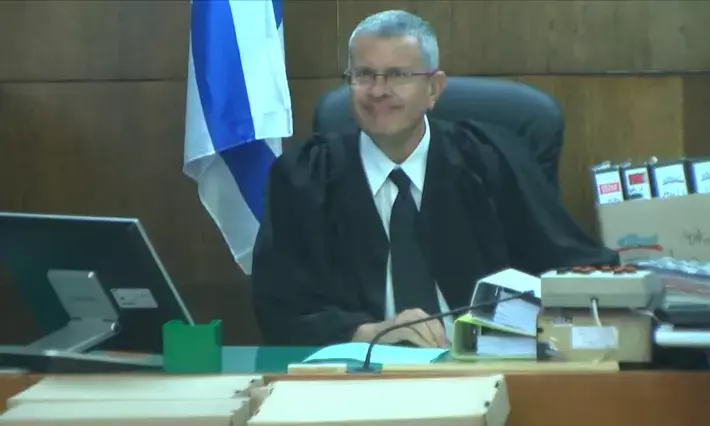 "מערכת שוחד מסועפת": שעת הכרעה במשפט הולילנד