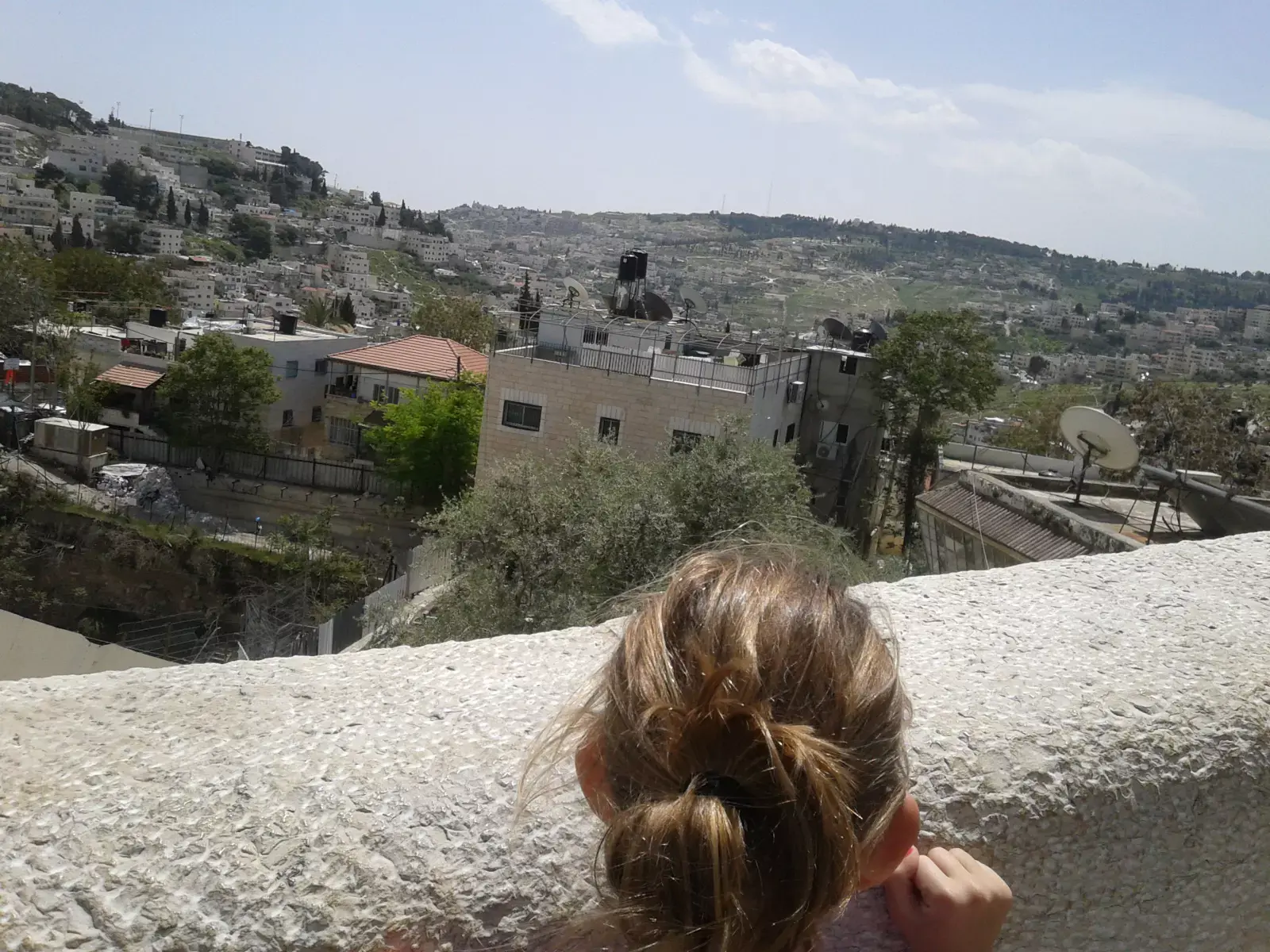 יום אחד ילדים, כל הסכסוך הזה יהיה שלכם