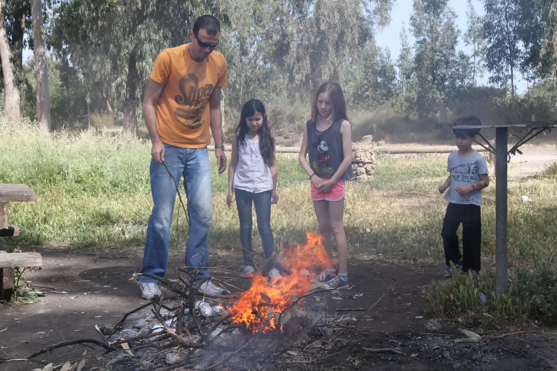 לקראת מדורות ל"ג בעומר: ירידה קלה בטמפרטורות
