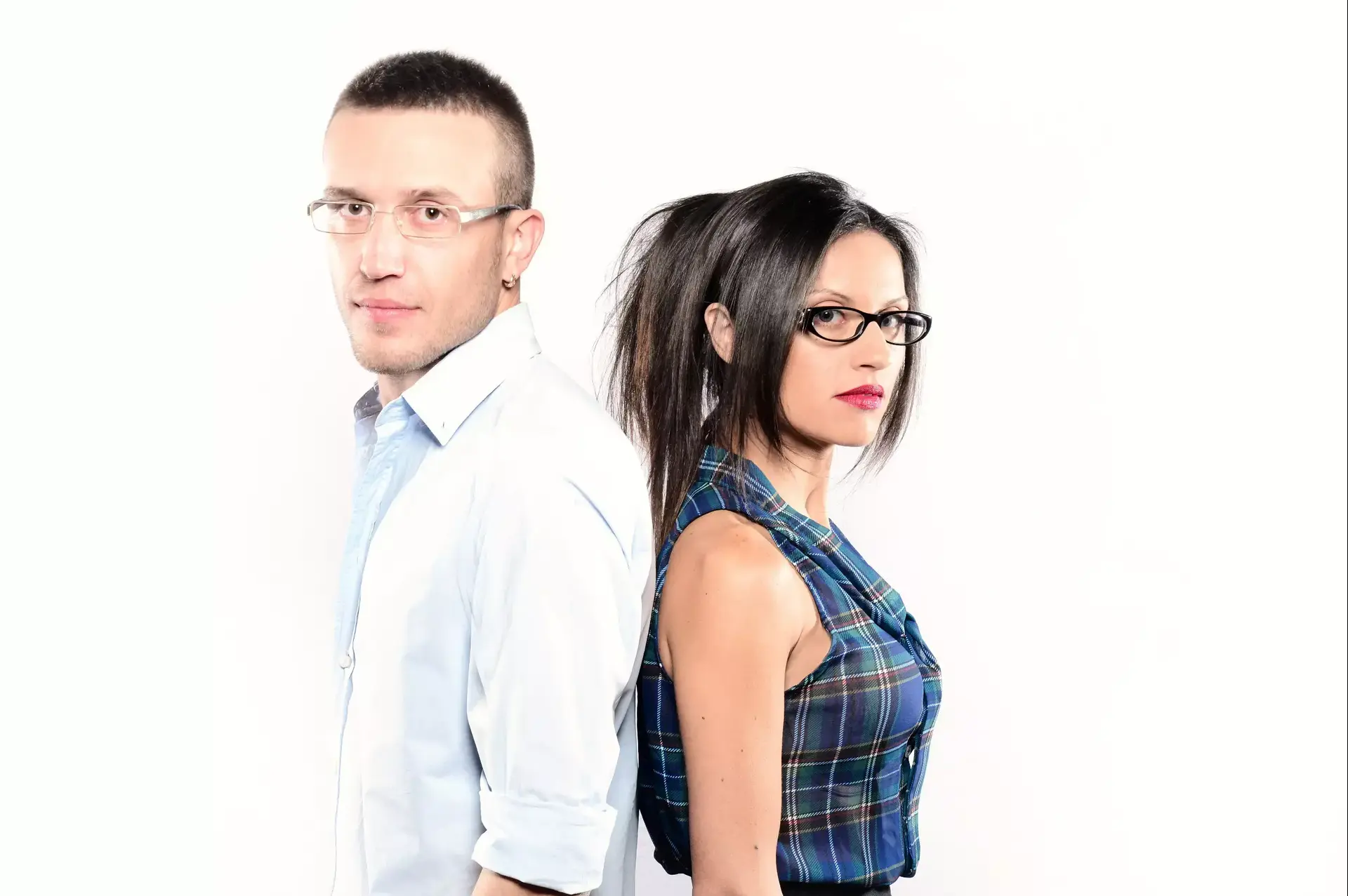 הזוג שחייב את החתונה שלו לאלירז שדה