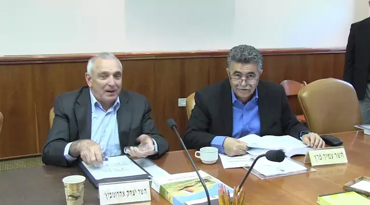 פגישה בת 5 שעות: "יש התקדמות בשיחות, אלה ימים מכריעים"