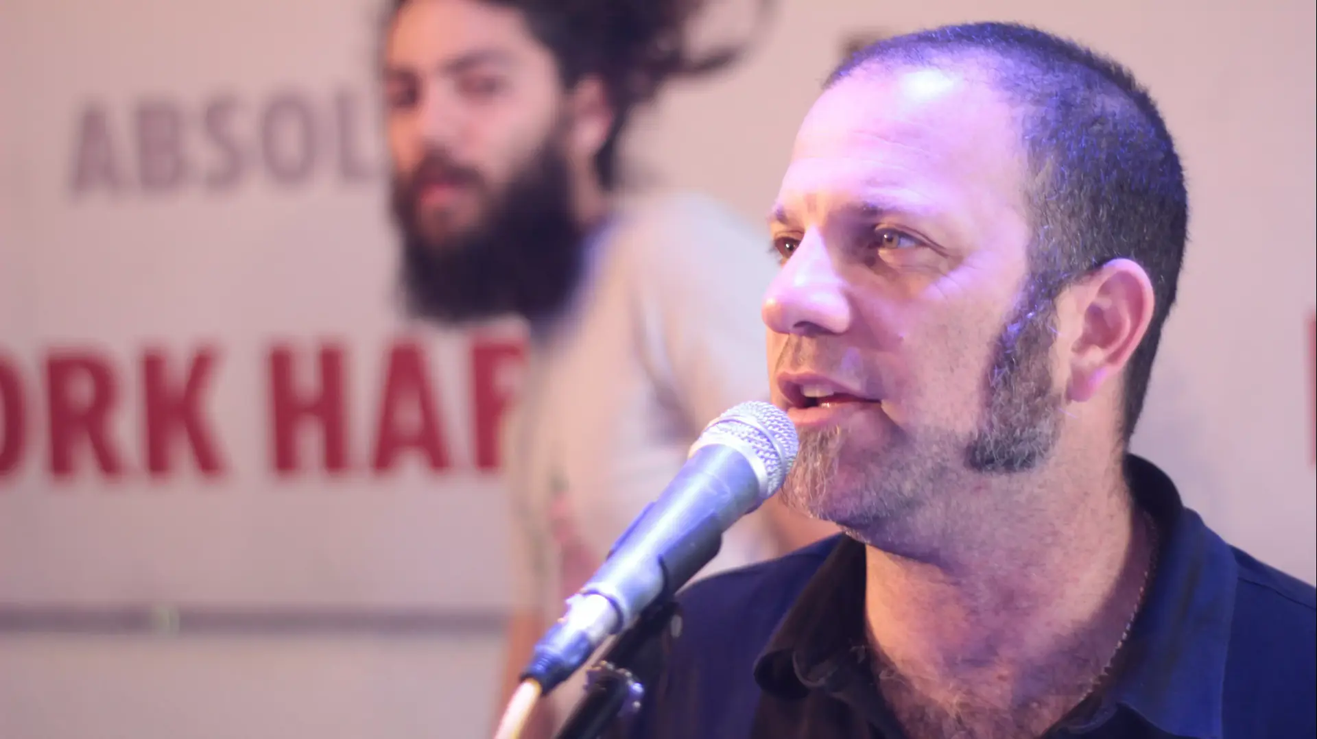 שיר בחזרה עם שאנן סטריט