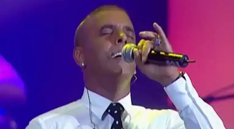 שדרות מקצצת ומפטרת, אבל מוצאת כסף לאייל גולן