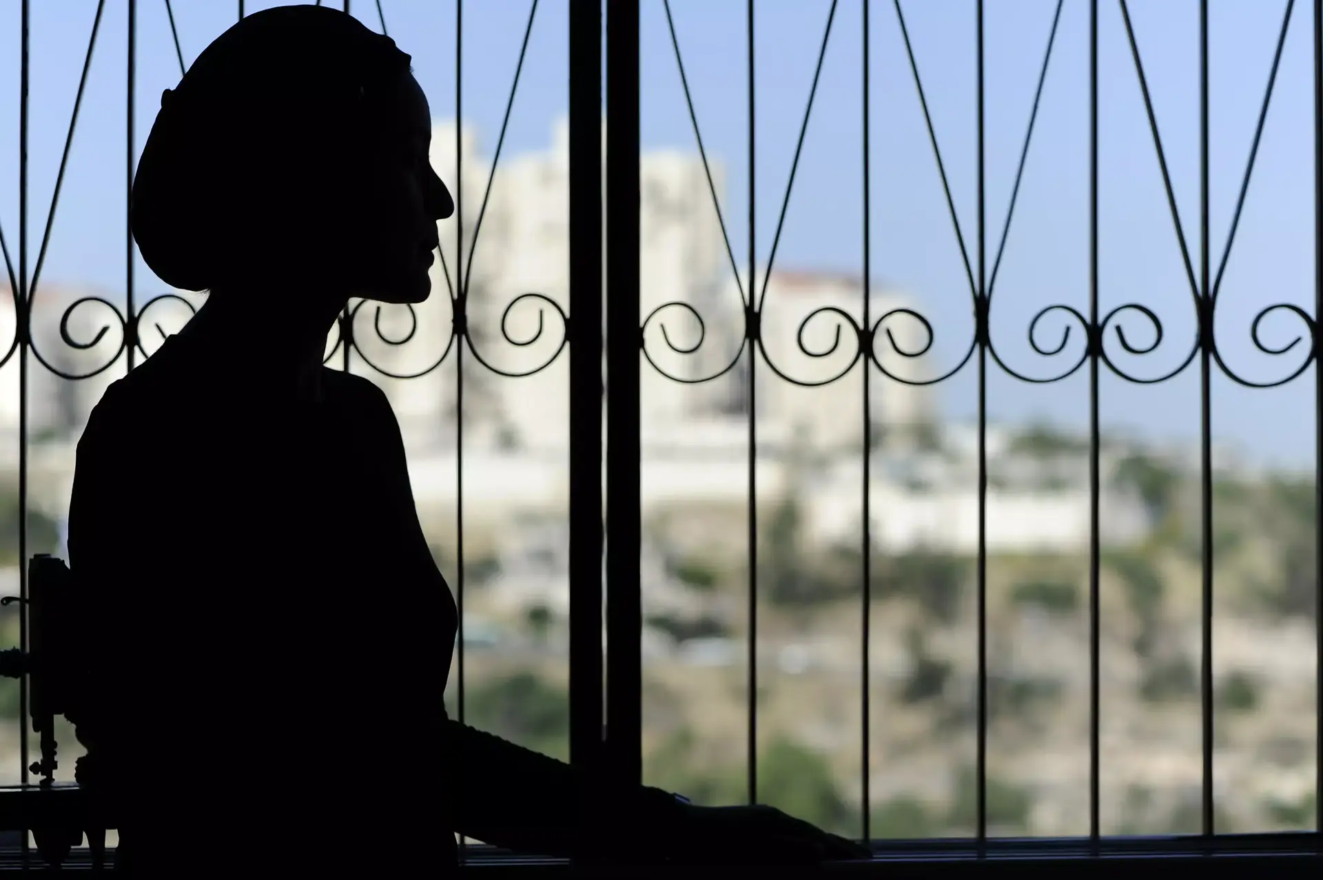 "מחזיקים בו כבן ערובה": כך נלחם בית הדין באביו של סרבן גט