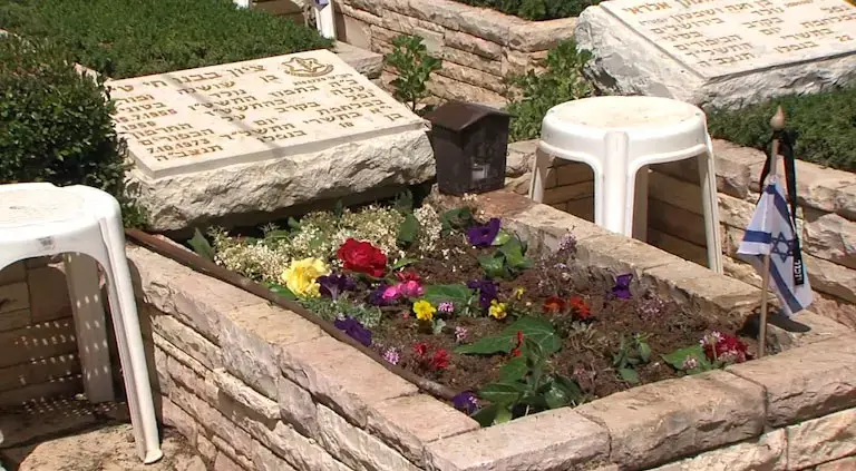 הקבר הריק: ראש אכ"א תבקר את משפחתו של רב"ט טייב