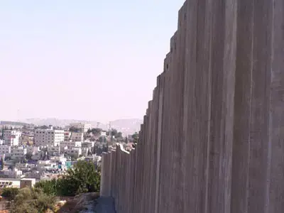 משרד רה&rdquo;מ: הפתרון לפרצות בעוטף י-ם חוקי