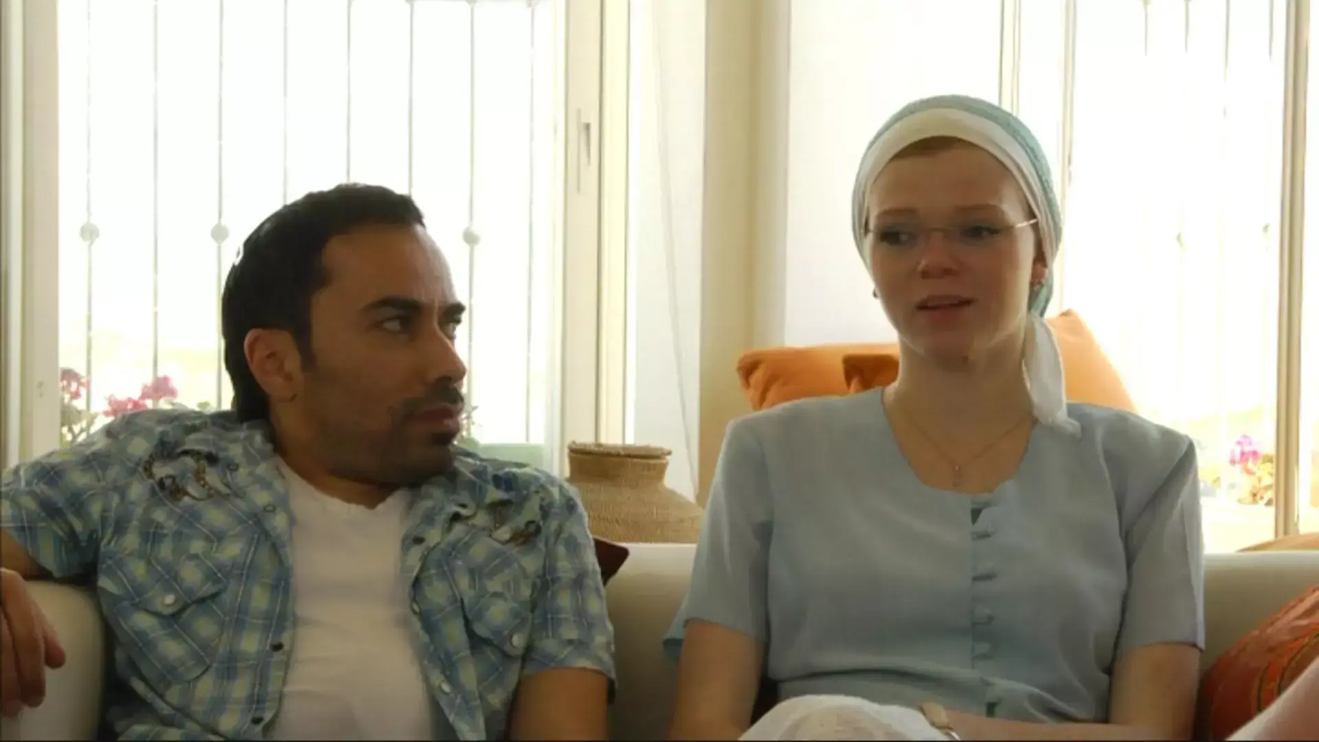 "אהבה לא צפויה" הוא דוקו לא שיפוטי על סיפור אהבה משונה במיוחד