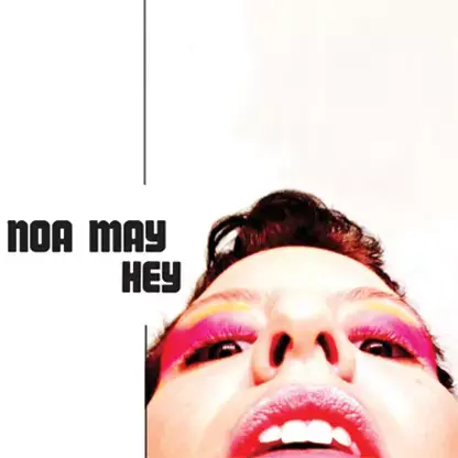 האזינו: ביצוע מיוחד של נועה מיי ל"Hey" של הפיקסיז