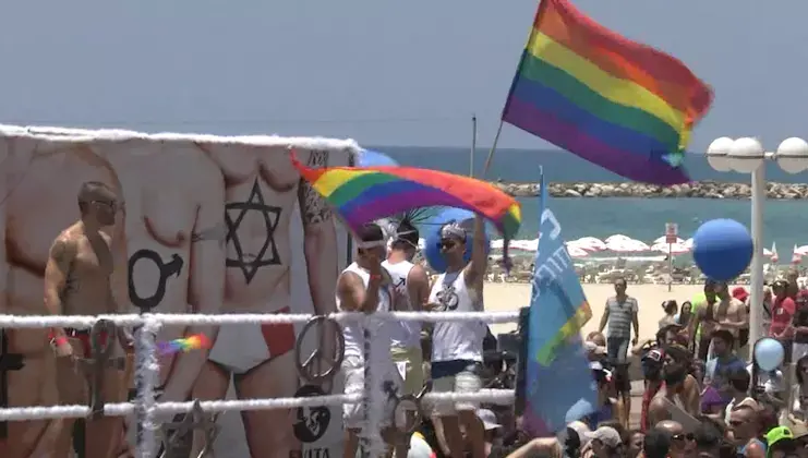 עשרות אלפים במצעד הגאווה בתל אביב: "חגיגה של חופש"