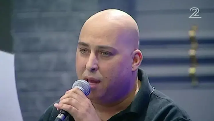 בלוג האח הגדול: האח עם צביקה הדר עירום