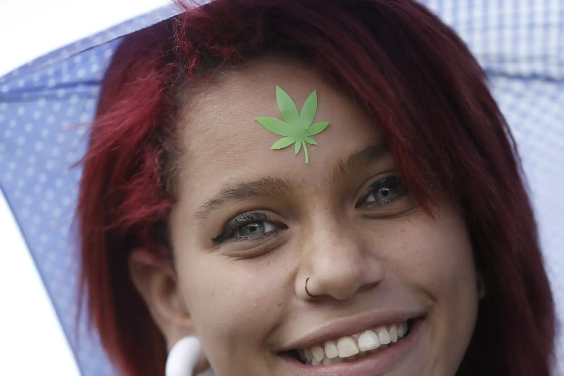 מריחואנה עושה אתכם פחות מאושרים