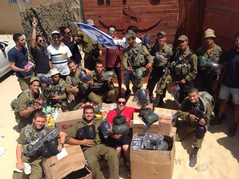 תופעה: חיילים מבקשים תרומות לרכישת ציוד לחימה