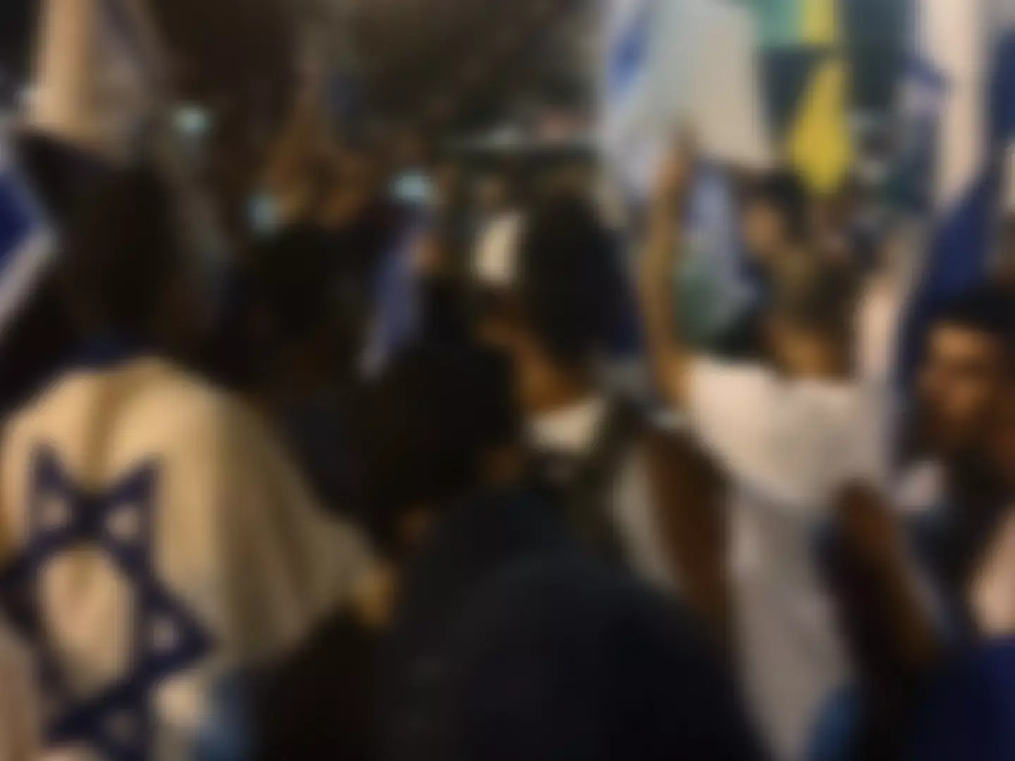 החדשות בדקה: השירים הקשים על המבצע בעזה