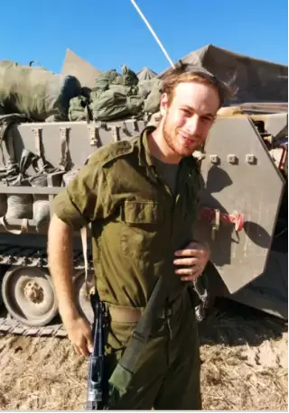 צו 8 במקום תאילנד: הסטודנטים שעזבו הכול והתגייסו