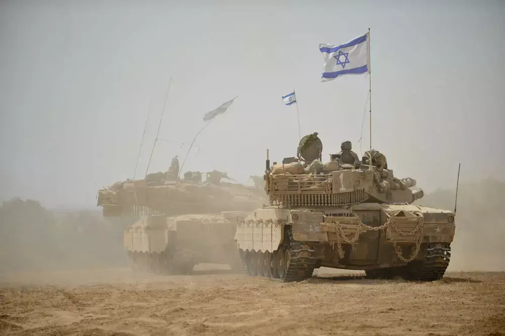 המדינה לבג"ץ: "צוק איתן"  מבצע, לא מלחמה