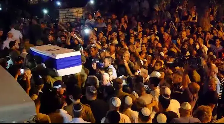 בעקבות מקס ושון: כמאה יהודים מגיעים להתגייס לצה"ל