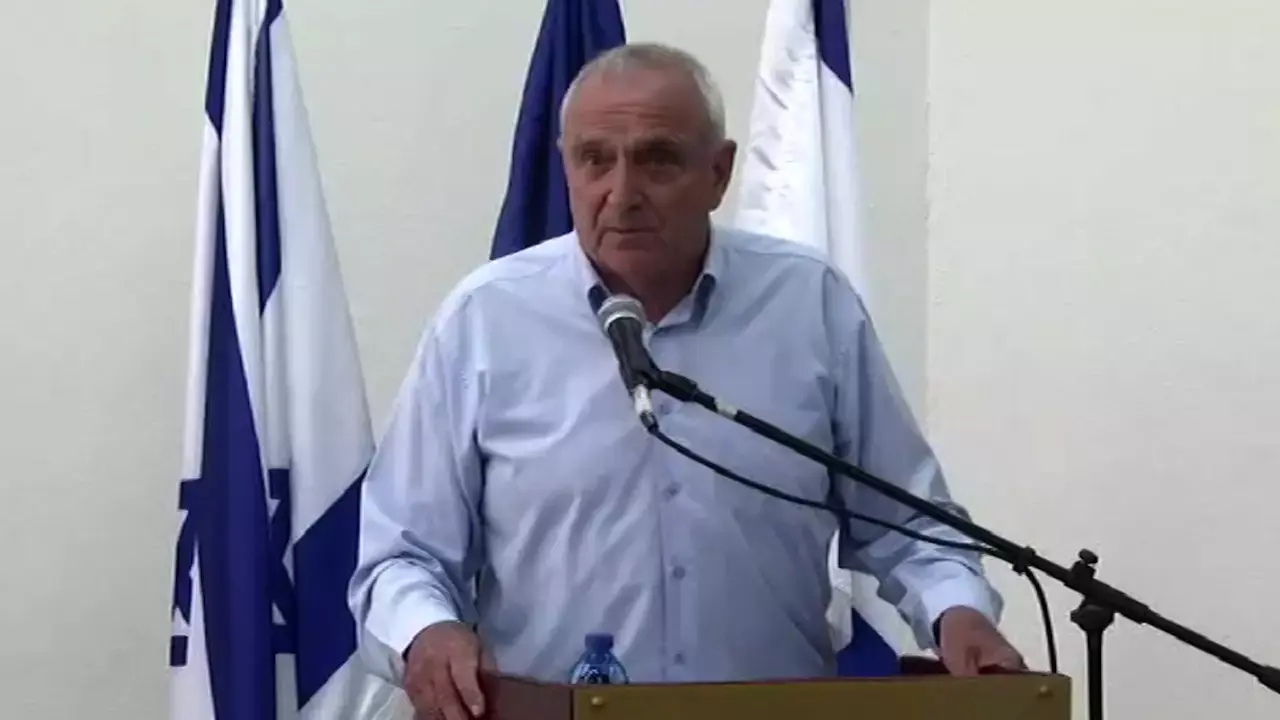 אהרונוביץ' רומז על מינוי המפכ"ל: "אביא רוח אחרת"
