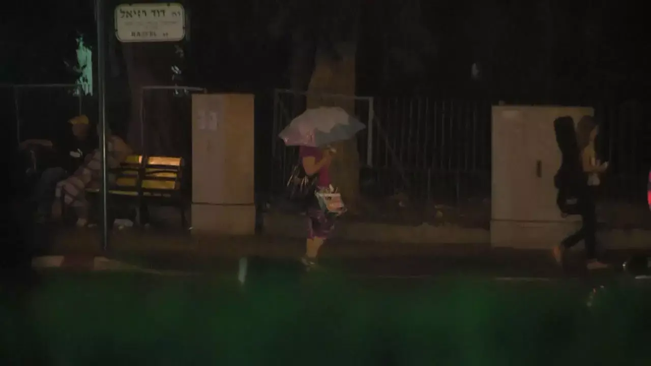 סתיו במרכז הארץ: גשם קל עם סופות ברקים