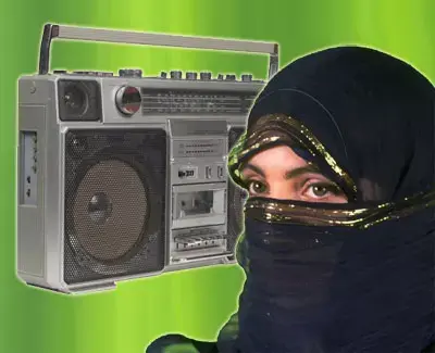 המוסלמים נעלבו מקריאה לג&rsquo;יהאד בשוק הרכב