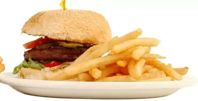 המסעדות בארה&rdquo;ב מתבקשות להקטין מנות