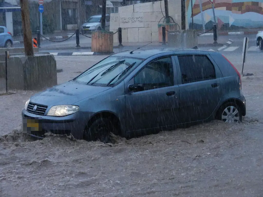 גשום בכל הארץ: חשש משיטפונות, טמפרטורות נמוכות במיוחד