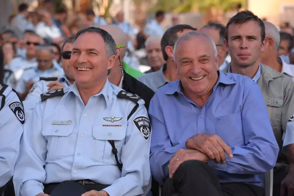 שבוע אחרי הסולחה: דנינו ואהרונוביץ' מציגים זוגיות חמה