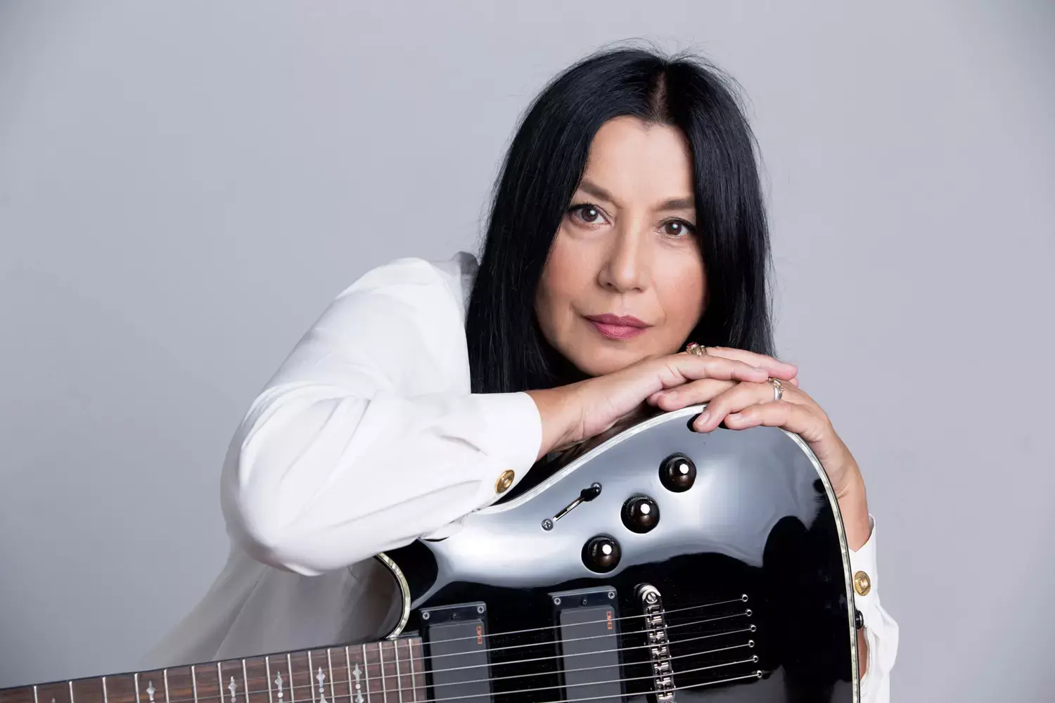 נתנאלה מבצעת מחדש את "שיר היונה". צפו בקליפ