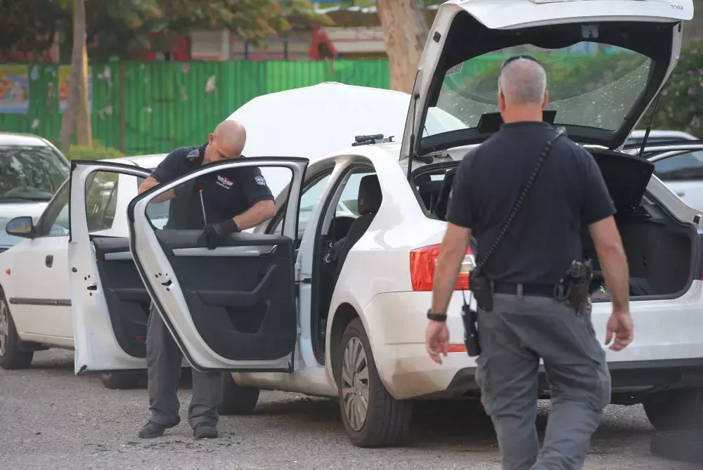 "חיילי העבריין מיכאל מור ניסו לפוצץ רכבי יריביהם"
