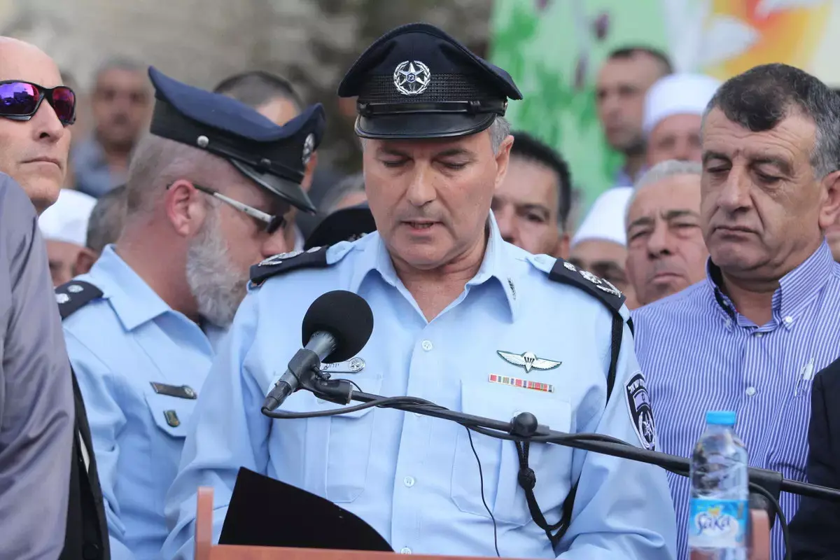 המפכ"ל כפרשן פוליטי