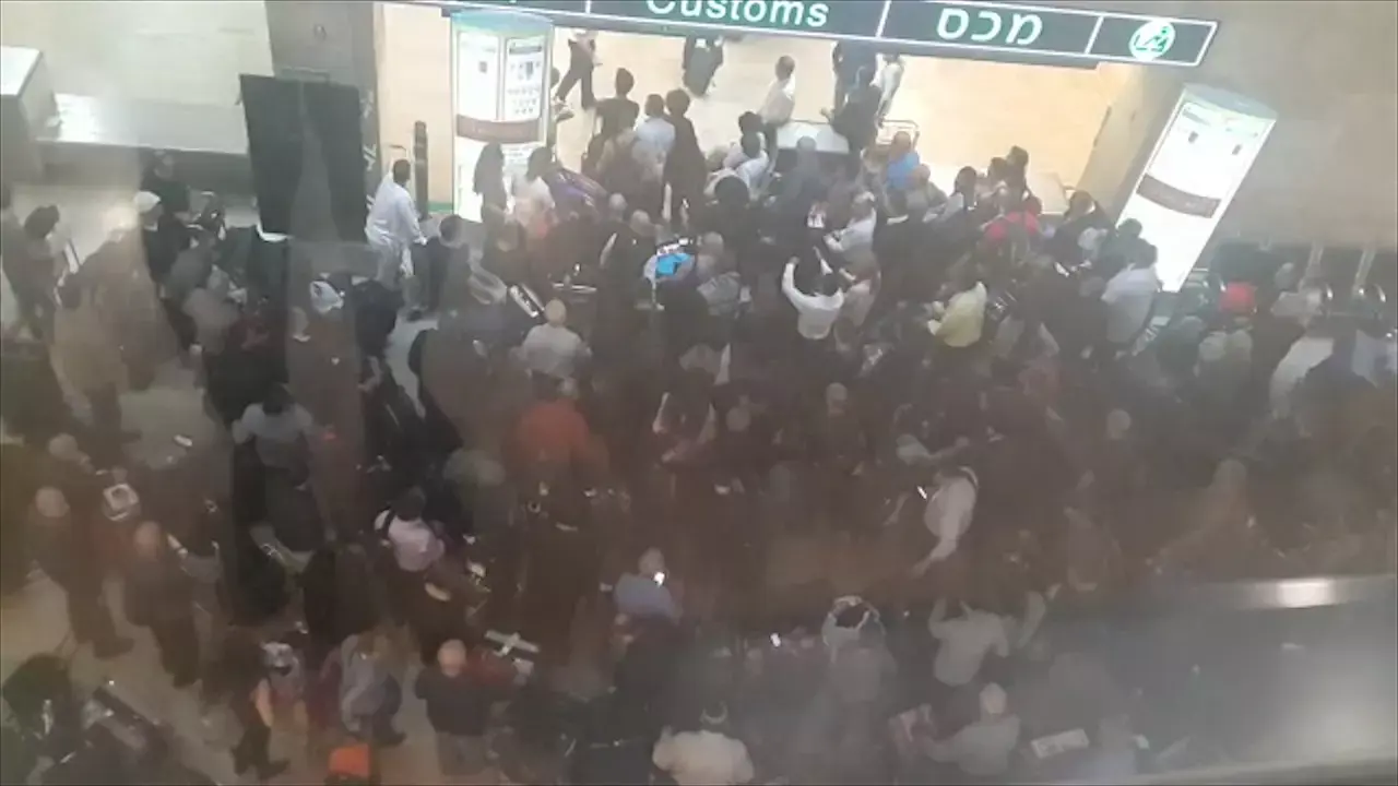 בשל עיצומים בנתב"ג: מאות עוכבו בביקורת הדרכונים