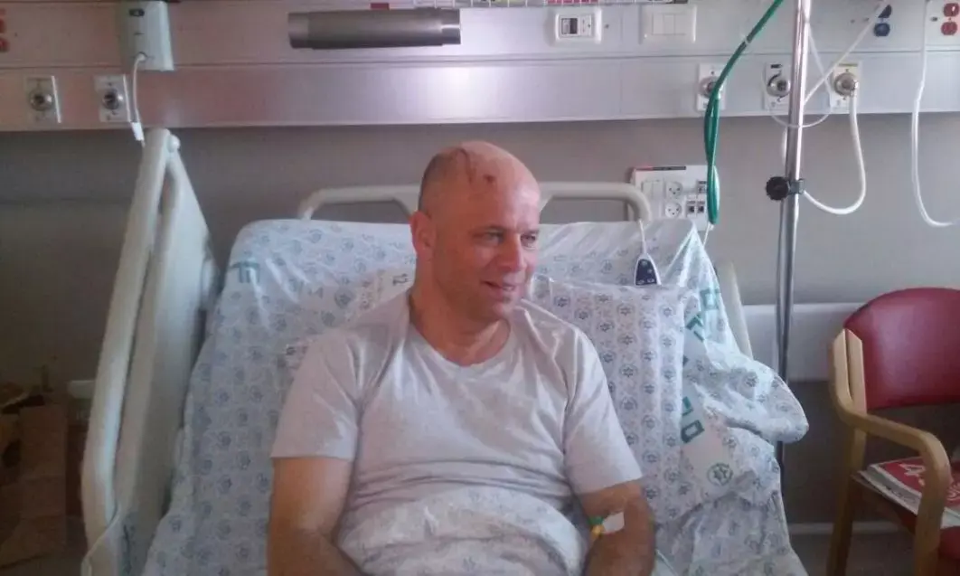 פצוע מפיגוע הדקירה: "הרגשתי מכה מאחור וראיתי שאני מדמם"