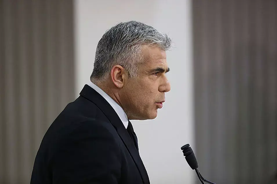 "אתה מנותק": דירוג הסלוגנים של יאיר לפיד