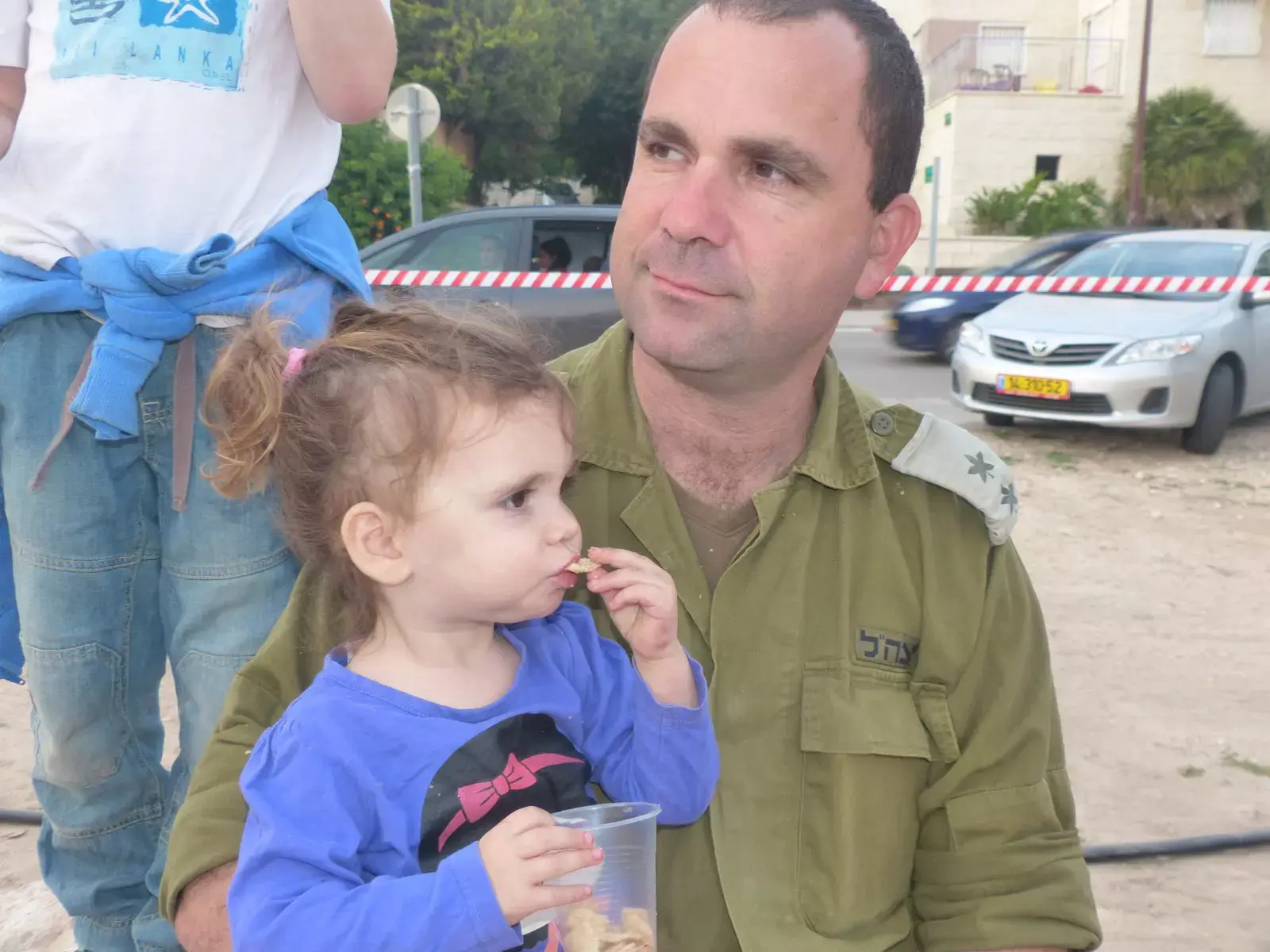 אני שוכחת איך הוא מרגיש