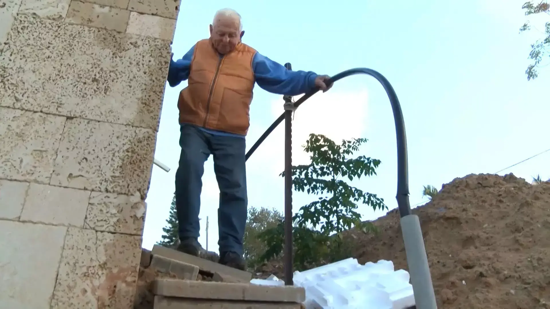 הזנחה בשכונת ותיקים באשקלון