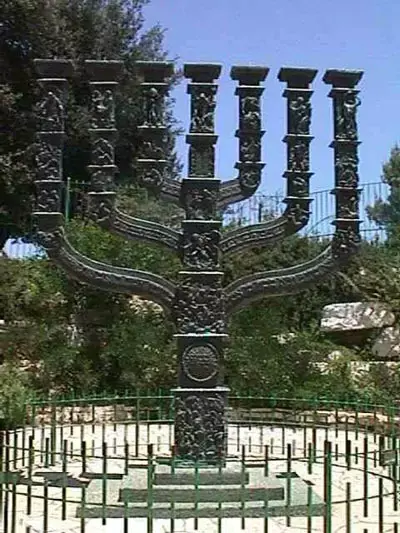 42% מהציבור: לבטל מוסד הנשיאות