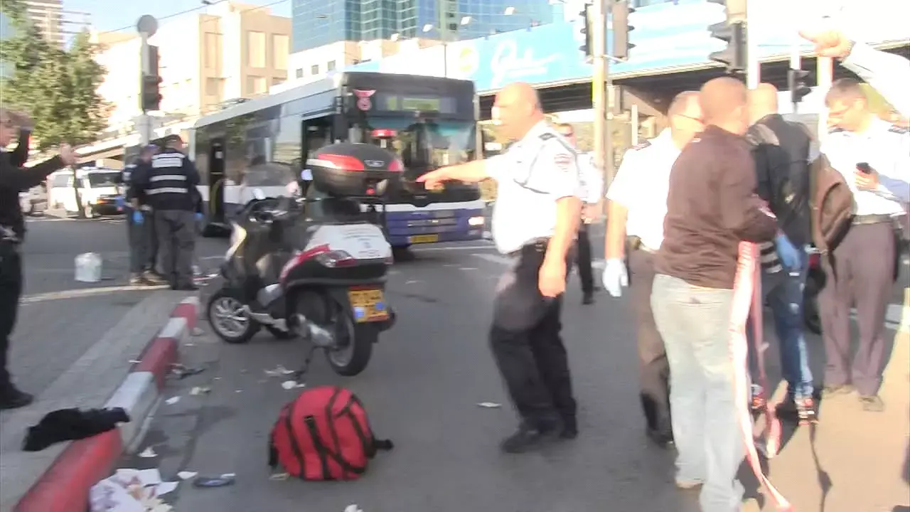 משפחת הנהג שנפצע קשה בפיגוע: "התעורר ושאל על המחבל"