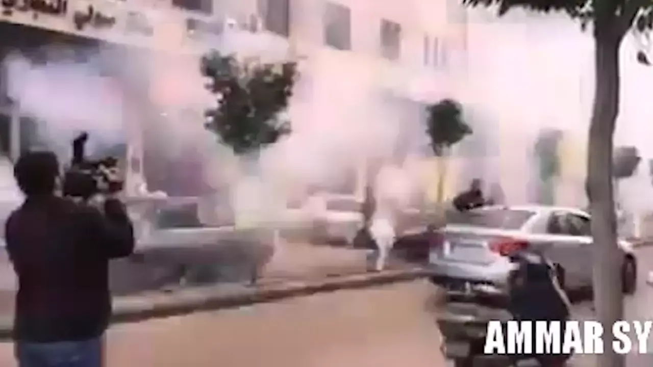 אחרי הפיגוע בגבול: חגיגות וזיקוקים ברחובות ביירות